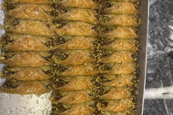 TATLICI ÜMİT HAKAN USTA BAKLAVALARI - Resim 18