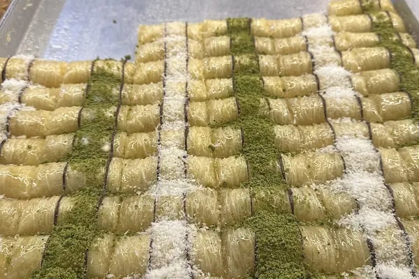 TATLICI ÜMİT HAKAN USTA BAKLAVALARI - Resim 5