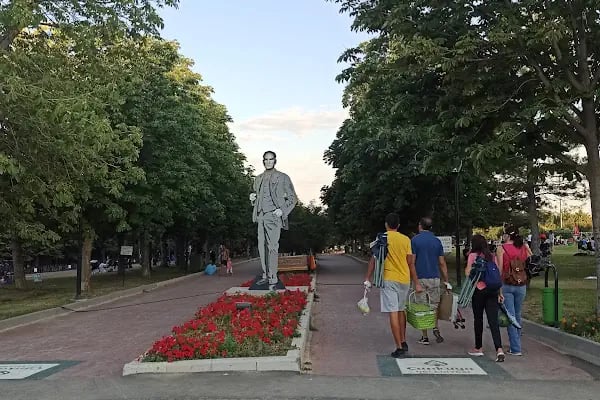 Ahlatlıbel Atatürk Parkı - Resim 12