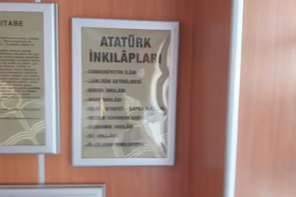 Dinlenme Ve Çocuk Parkı - Resim 3
