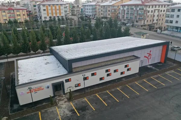 Yıldıztepe Spor Merkezi - Resim 3