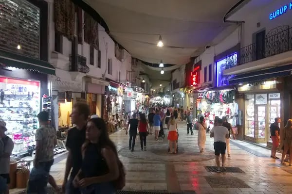 Gurup Otel - Resim 9