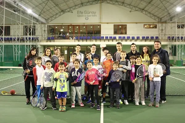 Efe Güray Tenis Akademisi - Resim 1