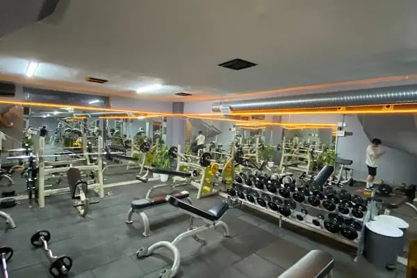 U2 Fitness Club - Resim 3