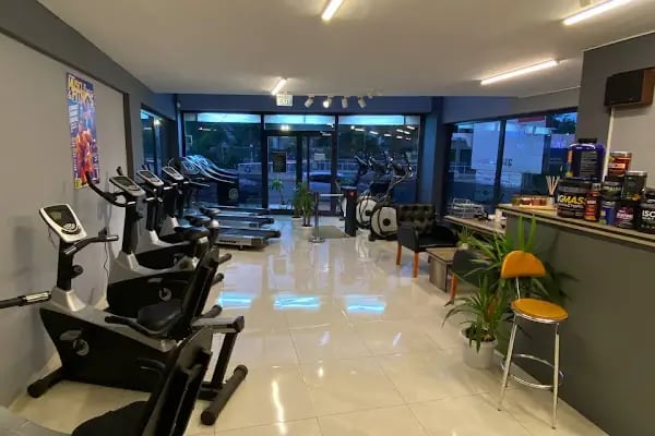 U2 Fitness Club - Resim 4