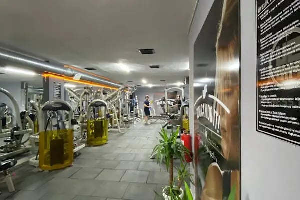 U2 Fitness Club - Resim 2