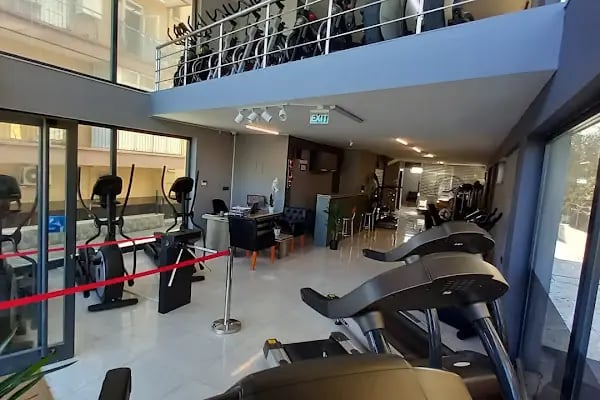 U2 Fitness Club - Resim 6