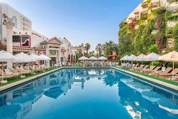 Regenesis Hotel & Spa - Resim 9