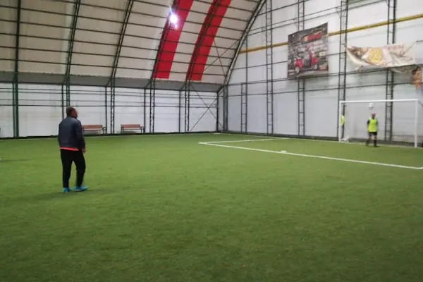 TEZCANLAR EĞİTİM VE SPOR TESİSLERİ - Resim 4