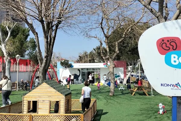 Konyaaltı Bebek Parkı - Resim 16