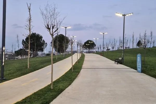Başiskele Seymen Millet Bahçesi - Resim 18