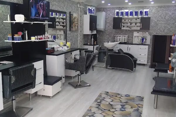 Almira Kuaför Guzellik Salonu - Resim 1