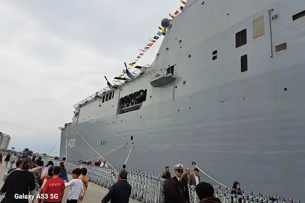 İzmir Limanı - Resim 7