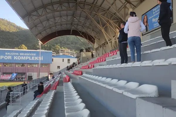 Balçova Atatürk Stadyumu - Resim 19