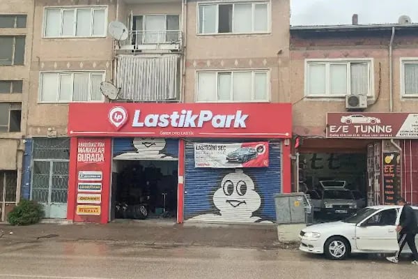 LastikPark - Ömer Oto Lastik - Resim 1