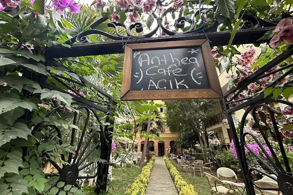 Büyükada Görkemli Hotel&amp;Cafe - Resim 16
