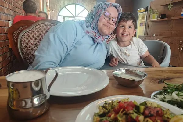 Beyaz Saray Şevket Usta Kebap Ciger - Resim 17