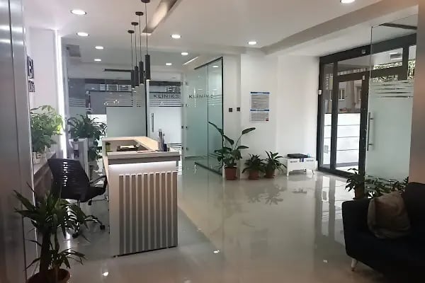 Özel Avcı Ağız ve Diş Sağlığı Polikliniği - Resim 2