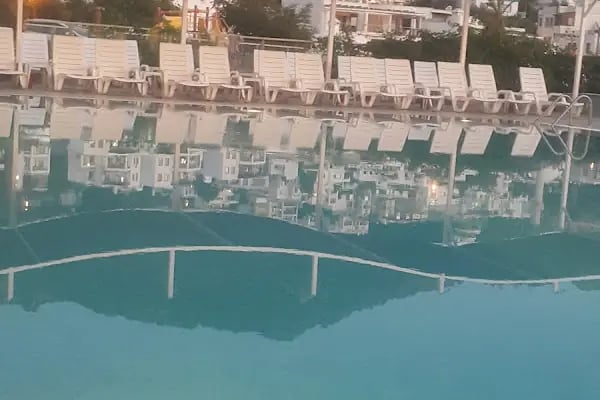 Roxx Suites Deluxe Hotel - Resim 7