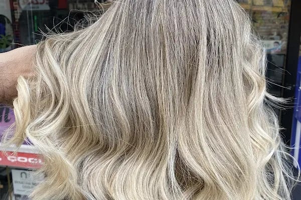 Tunca Topaç Hairdresser - Resim 11