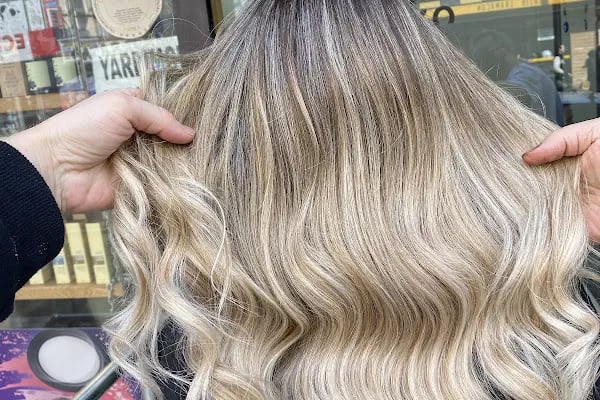 Tunca Topaç Hairdresser - Resim 6