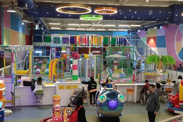 Korupark Alışveriş Merkezi - Resim 6