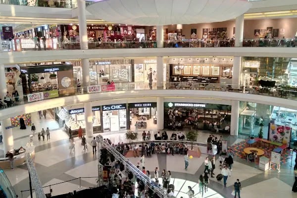Korupark Alışveriş Merkezi - Resim 4