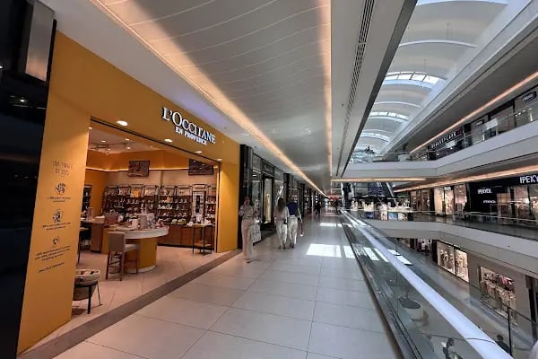 Korupark Alışveriş Merkezi - Resim 11