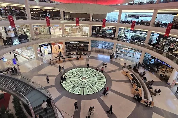 Korupark Alışveriş Merkezi - Resim 18