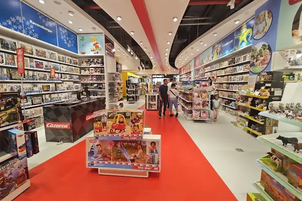 Korupark Alışveriş Merkezi - Resim 12