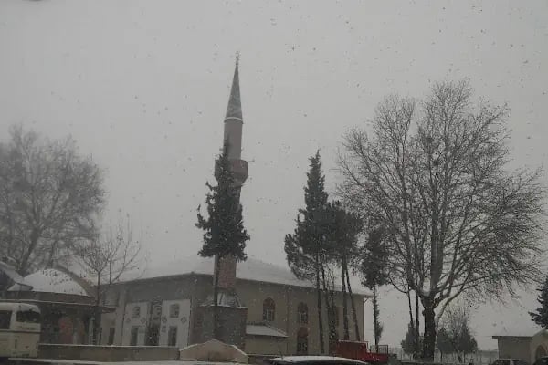 Akhisar Mahallesi Merkez Cami - Resim 12