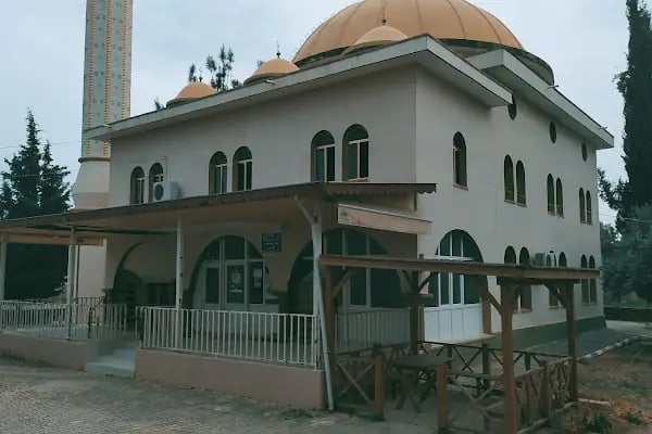 Ak Cami - Resim 1