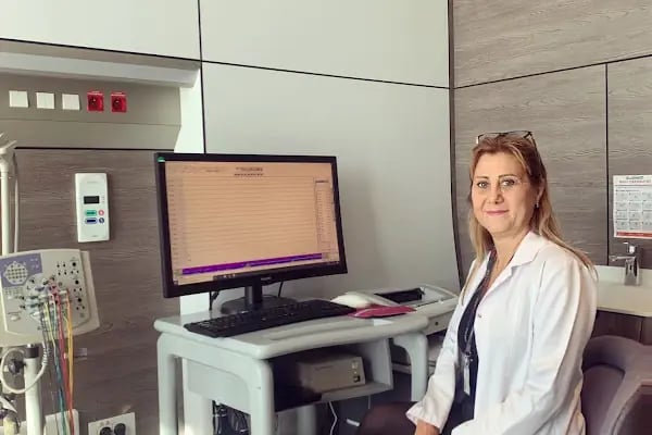 Uzm. Dr. Ayşegül Daldal, Nöroloji - Resim 3