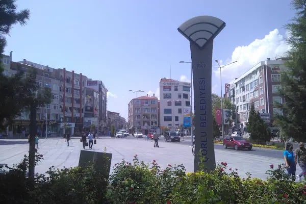 Atatürk Meydanı - Resim 6