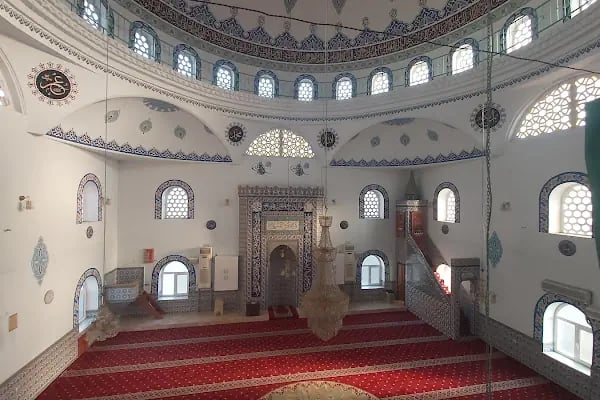 Üçler Mah Cami - Resim 1