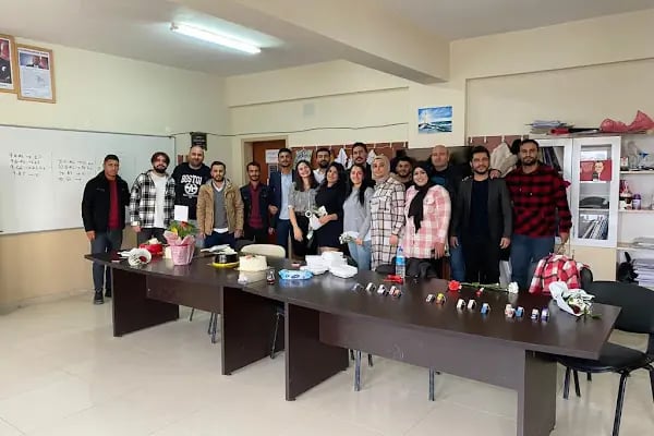 Pekmezli Çok Programlı Anadolu Lisesi - Resim 2