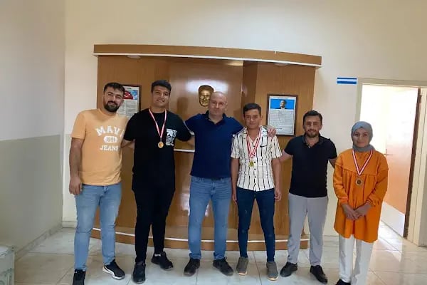Pekmezli Çok Programlı Anadolu Lisesi - Resim 13