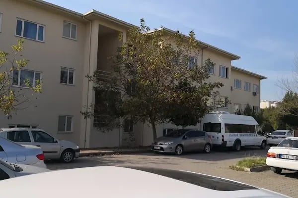 Bursa Uludağ Üniversitesi Veteriner Fakültesi - Resim 7
