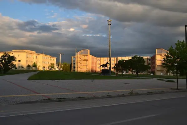 Bursa Uludağ Üniversitesi Veteriner Fakültesi - Resim 9