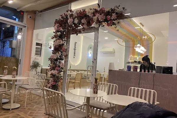 Eclair Bakery - Resim 2