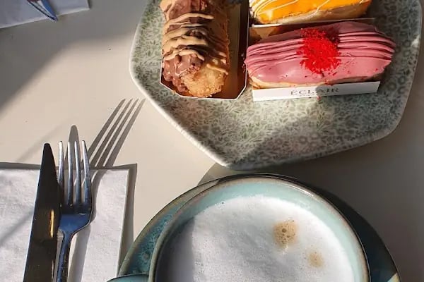 Eclair Bakery - Resim 5