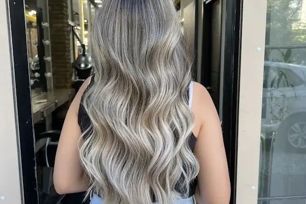ABDULLAH YUSUF HAIRDRESSER - Resim 12