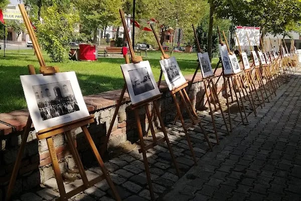 Küçük Çam Parkı - Resim 4