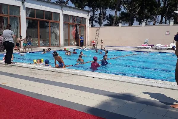 Küçük Çam Parkı - Resim 17