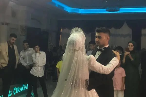 Beyaz Çırağan Düğün Salonu - Resim 4