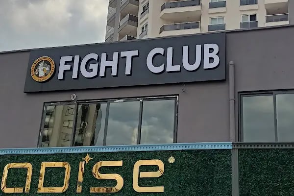 Burak Bozkurt Fight Club - Resim 7