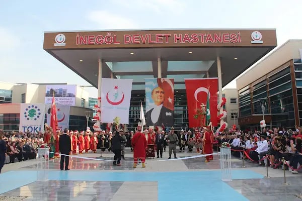 İnegöl Devlet Hastanesi - Resim 16