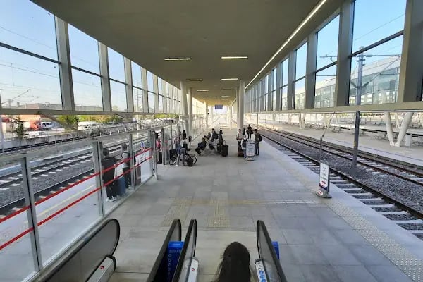 Konya Selçuklu YHT Gar - Resim 12