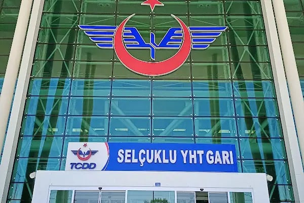 Konya Selçuklu YHT Gar - Resim 2