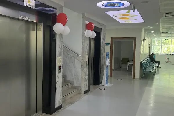 Özel Lazer Göz Tıp Merkezi - Resim 20